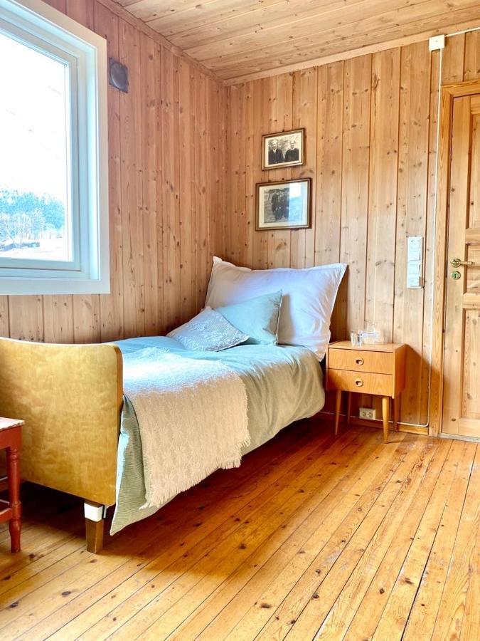 Stort Og Autentisk Hus I Skjak - Kort Vei Til Lom! Luaran gambar