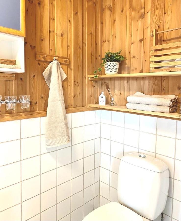 Stort Og Autentisk Hus I Skjak - Kort Vei Til Lom! Luaran gambar